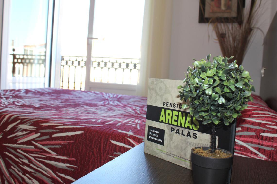 Hostel Arenas *